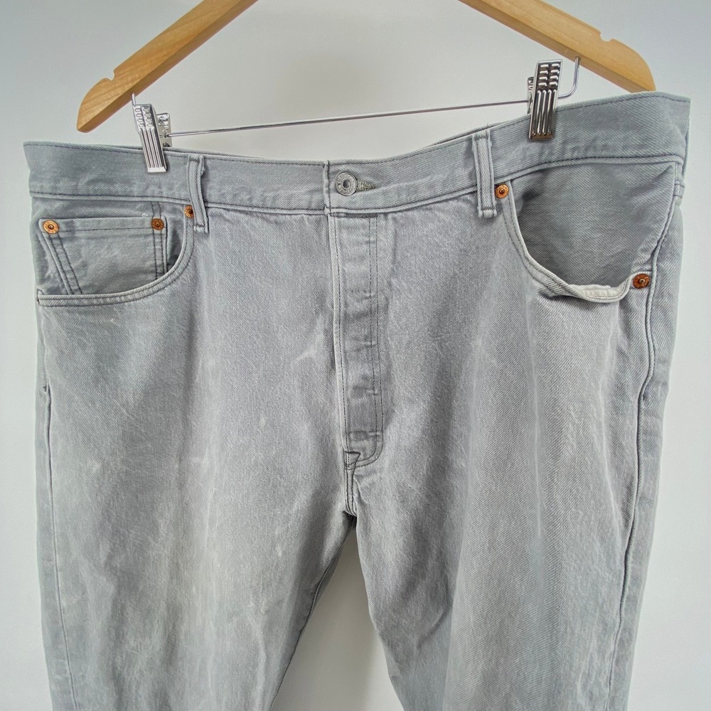 Levi's 501 Jeans Gray Denim Pants Mens Straight Leg Button Fly 44x30 Casual Y2K